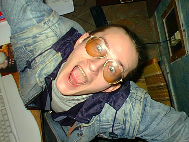 Alex Doozer Jr. - Quake Victory...